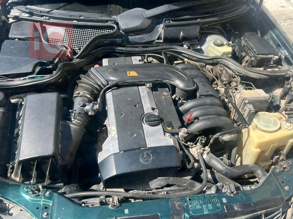 مرسيدس بنز E-Class